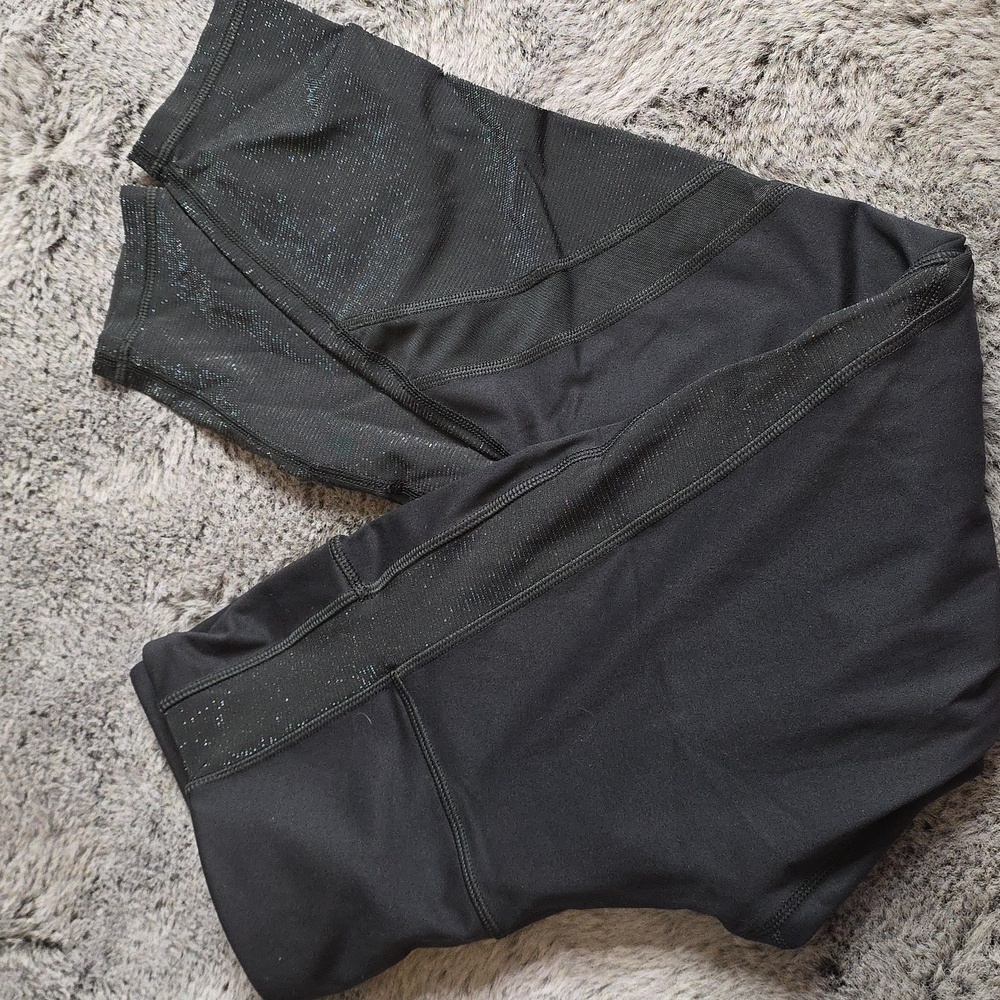 All in motion Fun Black sparkle leggings Ankle size L